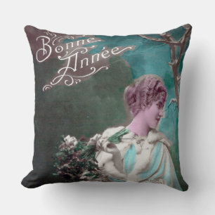 Bonne Anner Throw Pillow