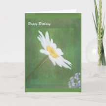 Bonne carte d'anniversaire avec de jolies fleurs.