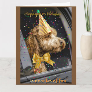 Bonne carte de chien doodday Birthday