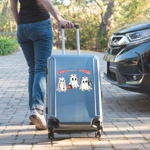 BOO CREW NURSE Essential T-Shirt