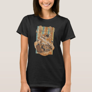 Boombox Boogie Retro 80s 90s Halloween Dancing Ske T-Shirt