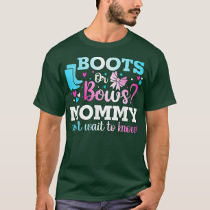 Boots or Bows Mommy Gender Reveal Baby Shower Anno T-Shirt