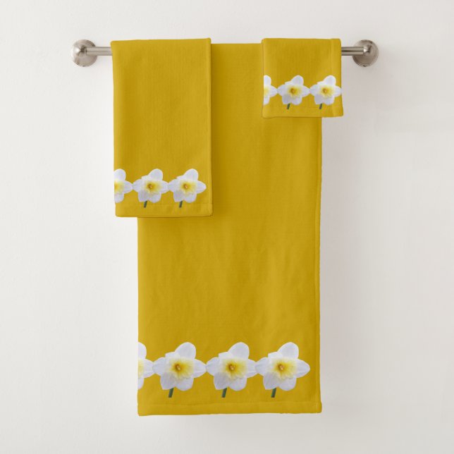 Border of White and Yellow Daffodils on Yellow Bath Towel Set (Insitu)