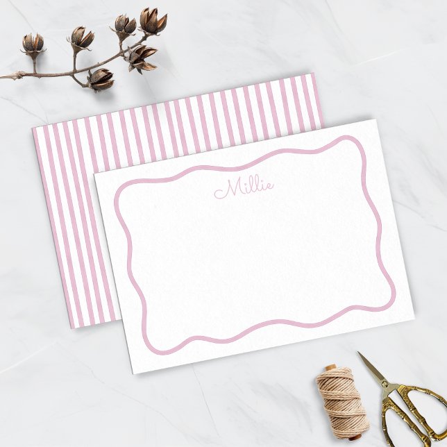 Bordure rose ondulée Carte de note personnalisée (Créateur téléchargé)