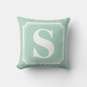 Bordure vintage   Coussin Monogramme Personnalisé 
