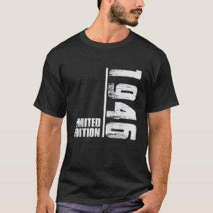 Born in 1946 Vintage Birthday Present Men Women T-Shirt