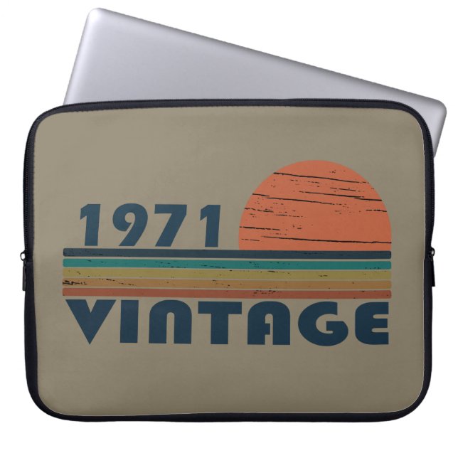 Born in 1971 classic sunset laptop sleeve (Front)