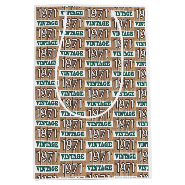 Born in 1971 medium gift bag (Front)