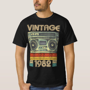 Born In 1982 Radio Retro, 1982 Birthday Gift T-Shirt