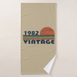 Born in 1982 vintage birthday gift bath towel
