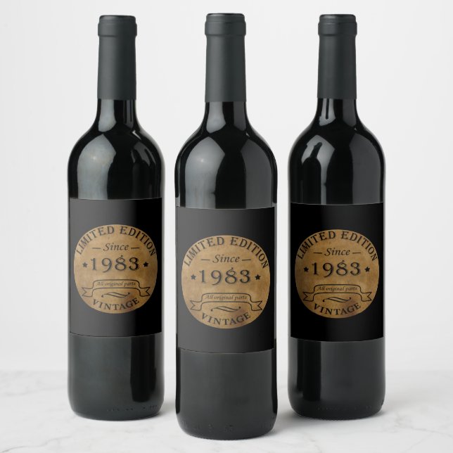 Born in 1983 vintage birthday gift wine label (Bottles)