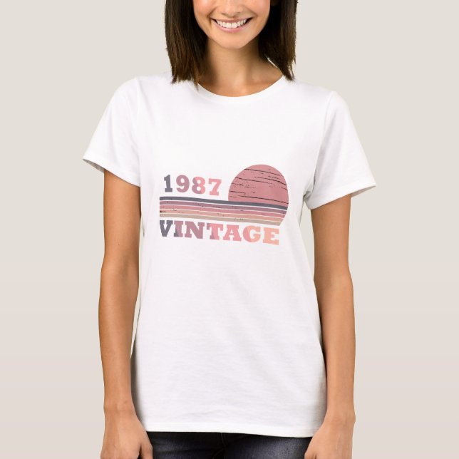 born in 1987 vintage birthday T-Shirt (Front)