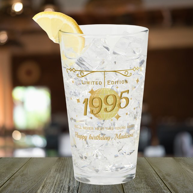 Born in 1995 30th birthday party drinks barware glass (Creator Uploaded)