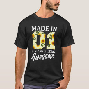 Born In 2001 21 Year Old 21st Birthday Girls Teens T-Shirt
