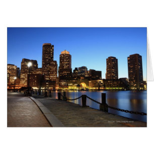 Boston Harbour et skyline. Boston est l'un des 6
