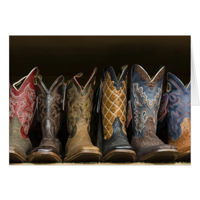Bottes De Cowboy Sur Une Carte Western Shelter (Devant horizontal)