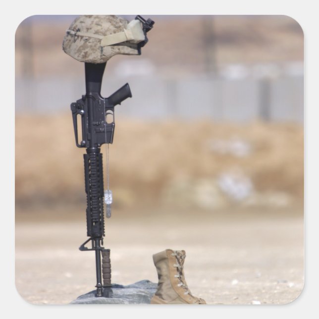 Bottes, fusils, étiquettes de chien et casque de p (Devant)