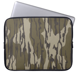 Bottom Lands Camo for Men Hunting Apparel Gear Laptop Sleeve
