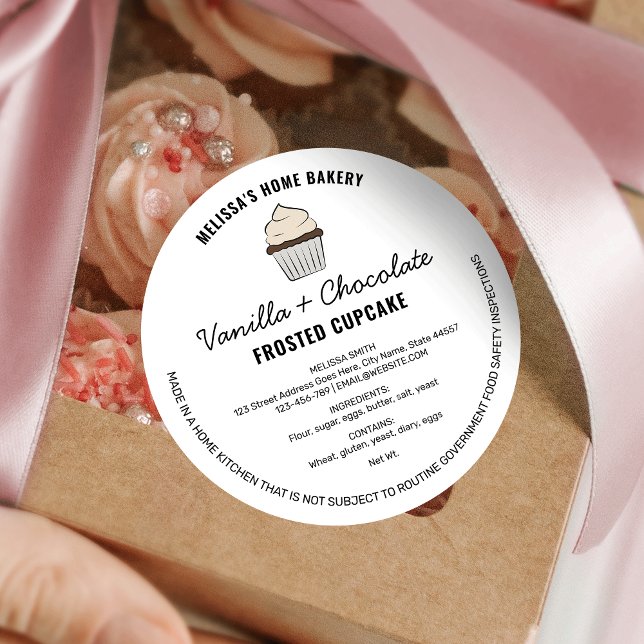 Boulangerie moderne Cupcake Cuisine Étiquette de l (Trendy cupcakes cottage law stickers with hand-drawn cupcake illustration and trendy script font)