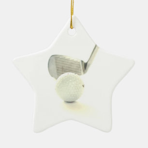Boule de golf et ornement de club