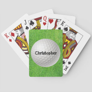 Boule de golf sur les cartes de jeu vertes