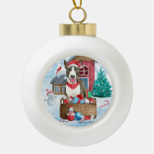 Boule En Céramique Bull Terrier Chien Dans Maison de Noël enneigée