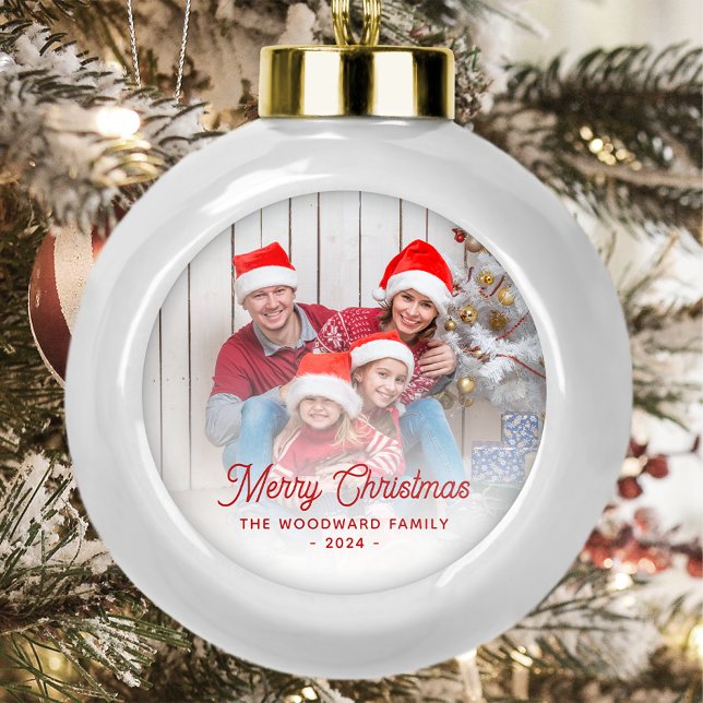 Boule En Céramique Joyeux Noël Famille Photo Rouge Script (Créateur téléchargé)