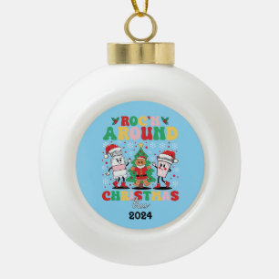 Boule En Céramique L'infirmière Roc' autour de l'arbre de Noël