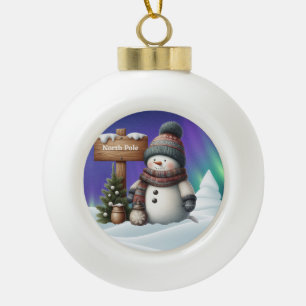 Boule En Céramique Un mignon bonhomme de neige sur le Pôle Nord avec