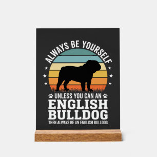 Bouledogue anglais Sunset Soyez vous-même Chien