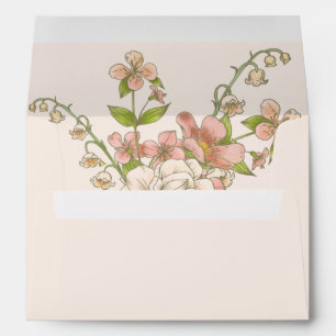Bouquet de jardin rose sur enveloppe rose pastel