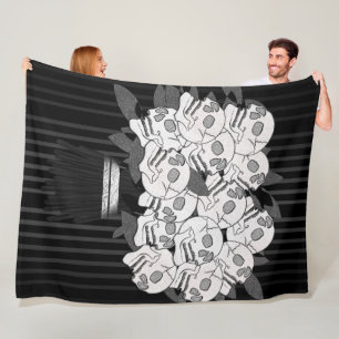 Bouquet of Skull Roses Black & White Gothic Fleece Blanket