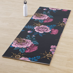 Bouquets and tarantula 2 yoga mat