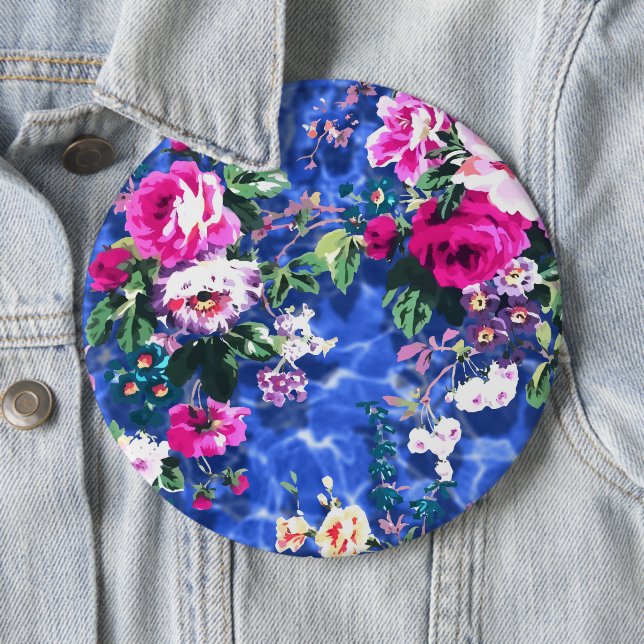 Bouquets with roses 6 inch round button (In Situ)