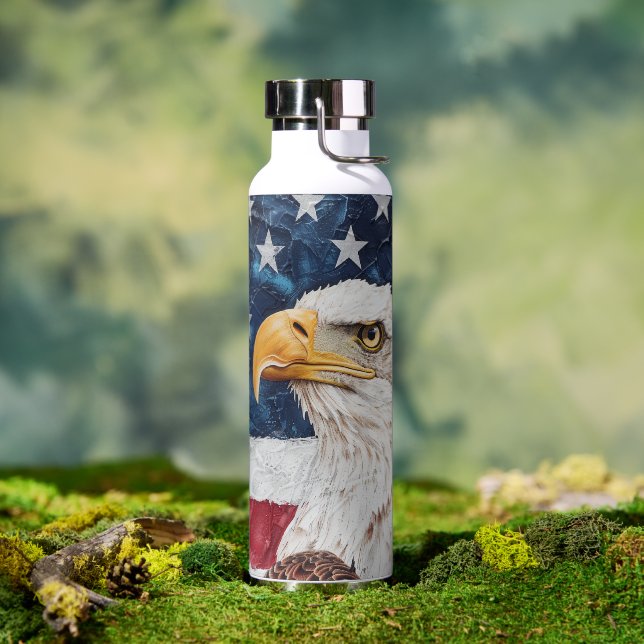 Bouteille D'eau Aigle du drapeau patriotique américain (Extérieur)