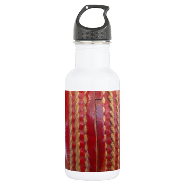 Bouteille D'eau Balle de cricket.jpg (Devant)