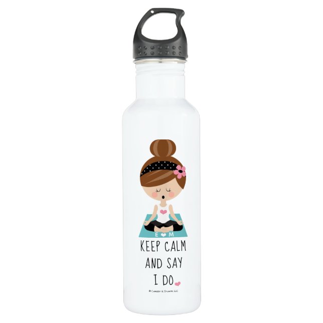 Bouteille D'eau Brunette Yoga, une mariée, reste calme et dit que  (Devant)