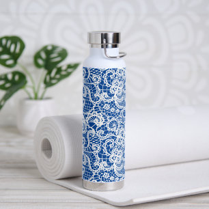 Bouteille D'eau Dentelle blanche en bleu