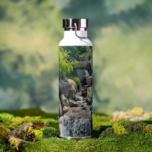 Bouteille D'eau Doux Cascade paysage calme Forêt naturelle Beauté (Extérieur)