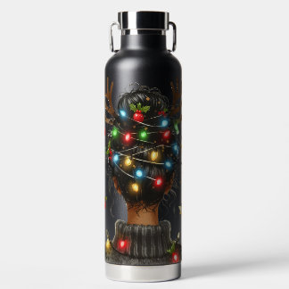 BOUTEILLE D'EAU FEMME AVEC DES LUMIÈRES DE NOËL COLORÉES DANS SES