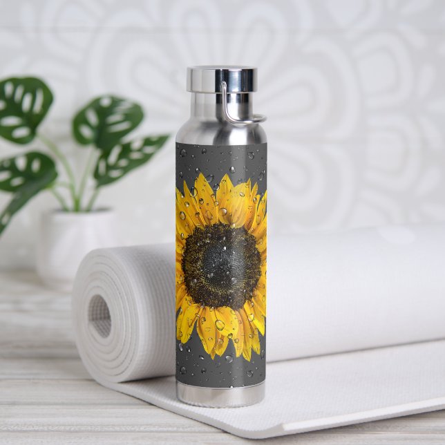 Bouteille D'eau Les gouttes De Pluie Sur Le Tournesol (Yoga)