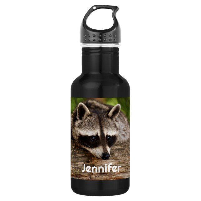 Bouteille D'eau Raccoon mignon reposant sur un journal (Devant)