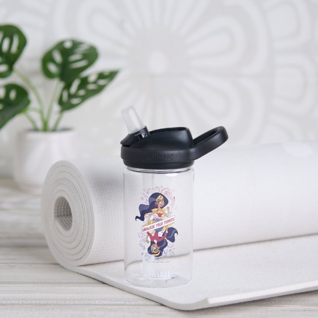 Bouteille D'eau Une Femme Merveilleuse Démasque Vos Pouvoirs (Gauche)