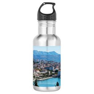 Bouteille D'eau Vue aérienne du front de mer de la ville de Split,