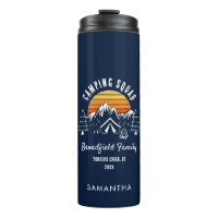 Équipe de camping jumelage famille vacances sur me