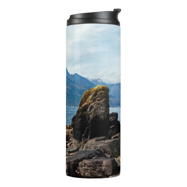 Bouteilles Isothermes Île de Skye - Ecosse, Royaume-Uni (Tourné sur la gauche)