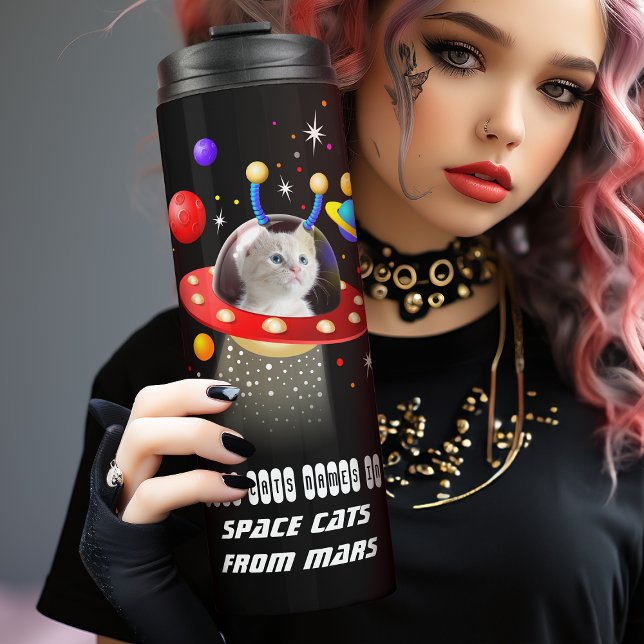 Bouteilles Isothermes Votre chat dans UFO Kitten Chat dans l'espace Pers (Put your cat in this UFO for a perfect memento of your loved pet.)