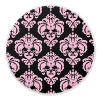 Chambre élégante et chic rose clair et noir damass