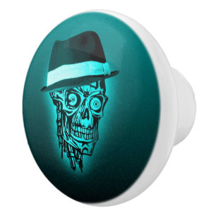 Bouton De Porte En Céramique crâne élégant avec le casquette, (c) en bon ét