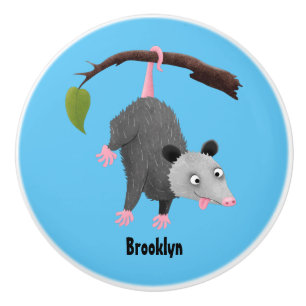 Bouton De Porte En Céramique Joli opossum accroché à la branche dessin animé
